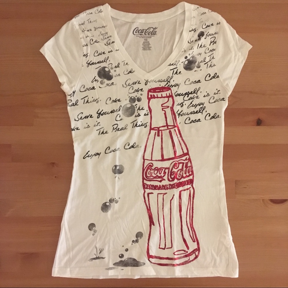 Coca Cola tee shirt coke red bottle
